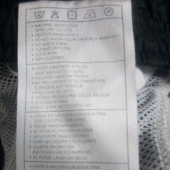 Vintage 90s Nike Spell Out Mesh Lined Swim Shorts Trainers - Picture 9 of 9